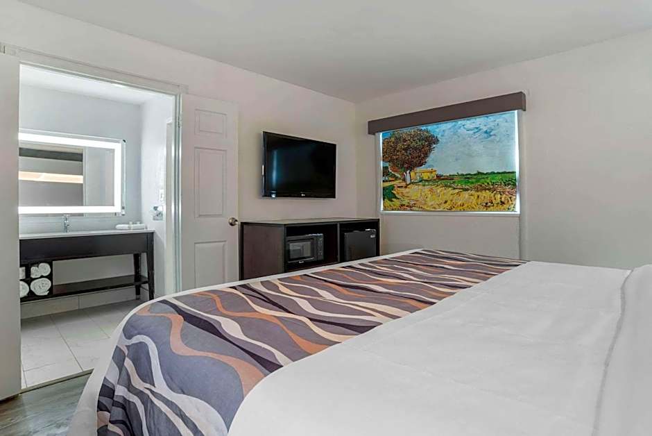 Baymont by Wyndham Montgomery AL