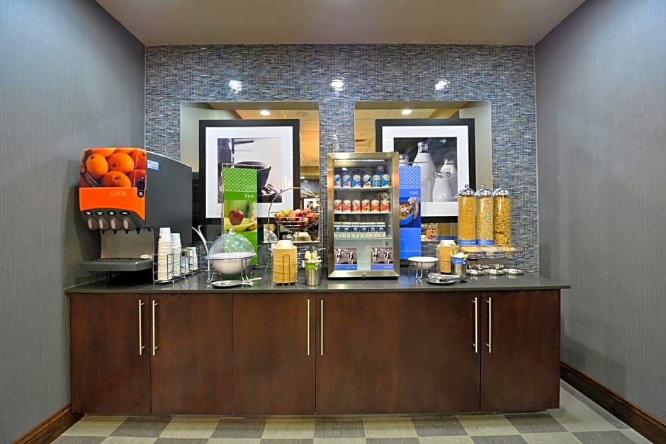 Hampton Inn & Suites Columbia/Southeast-Fort Jackson