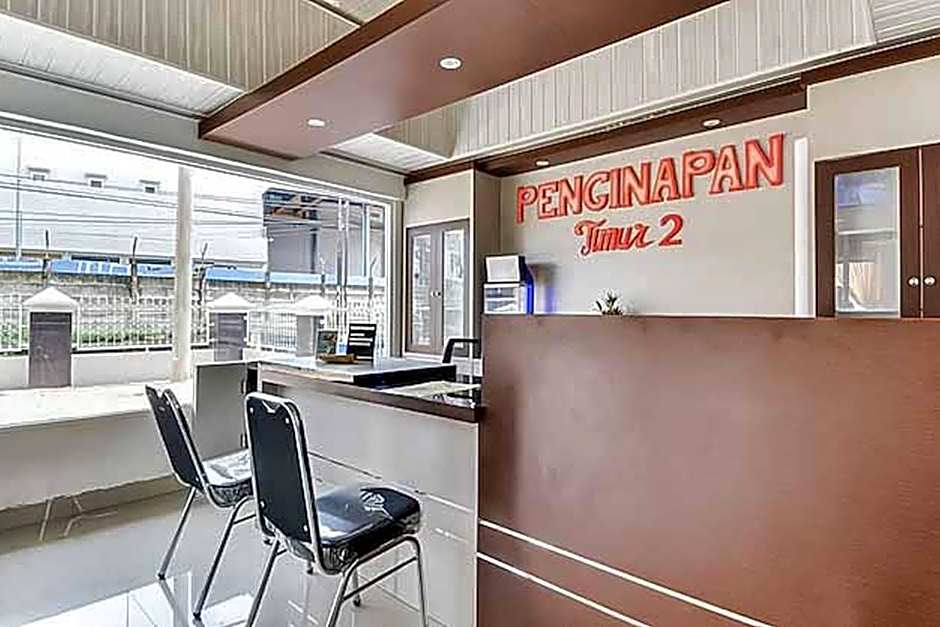 RedDoorz near Palembang Airport 2