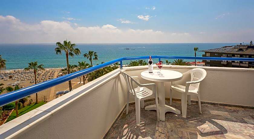 Elysee Beach Hotel