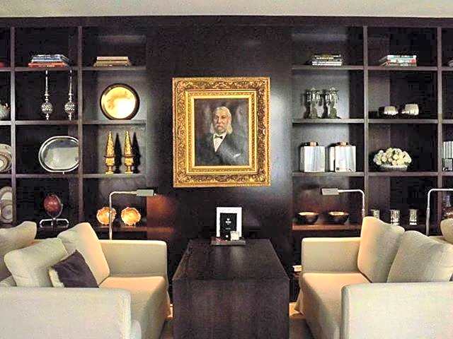 Universal Boutique Hotel