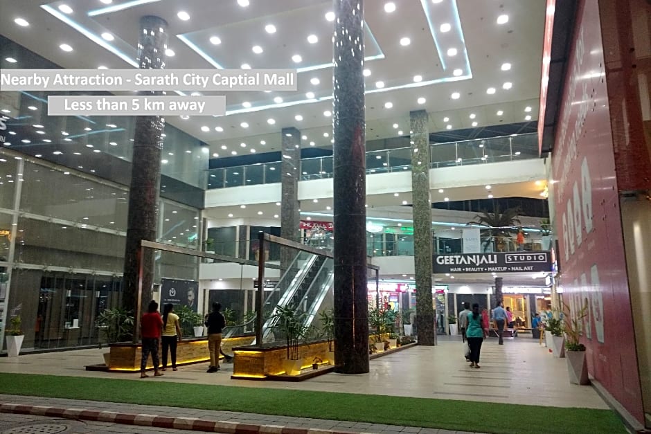 OYO 10595 Hotel Mirras