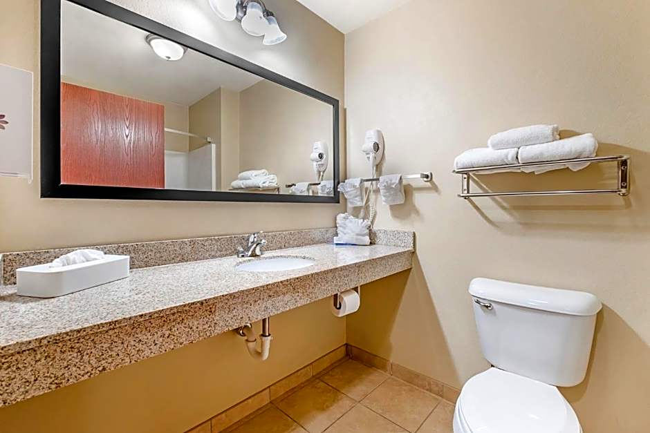 Red Roof Inn Charlestown