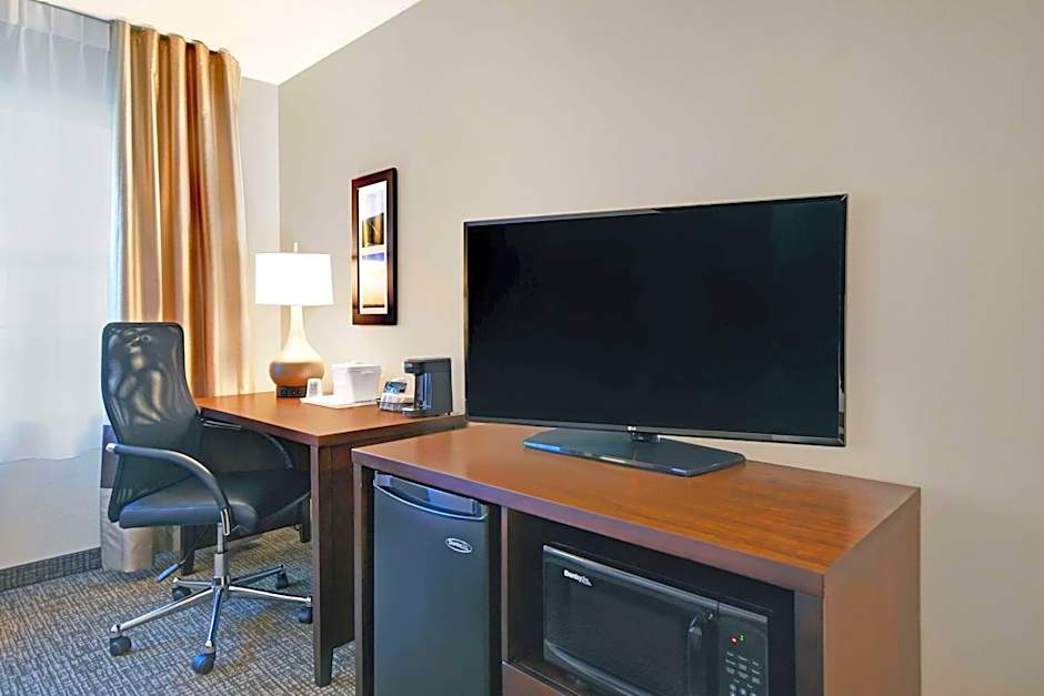 Comfort Inn & Suites Wilton