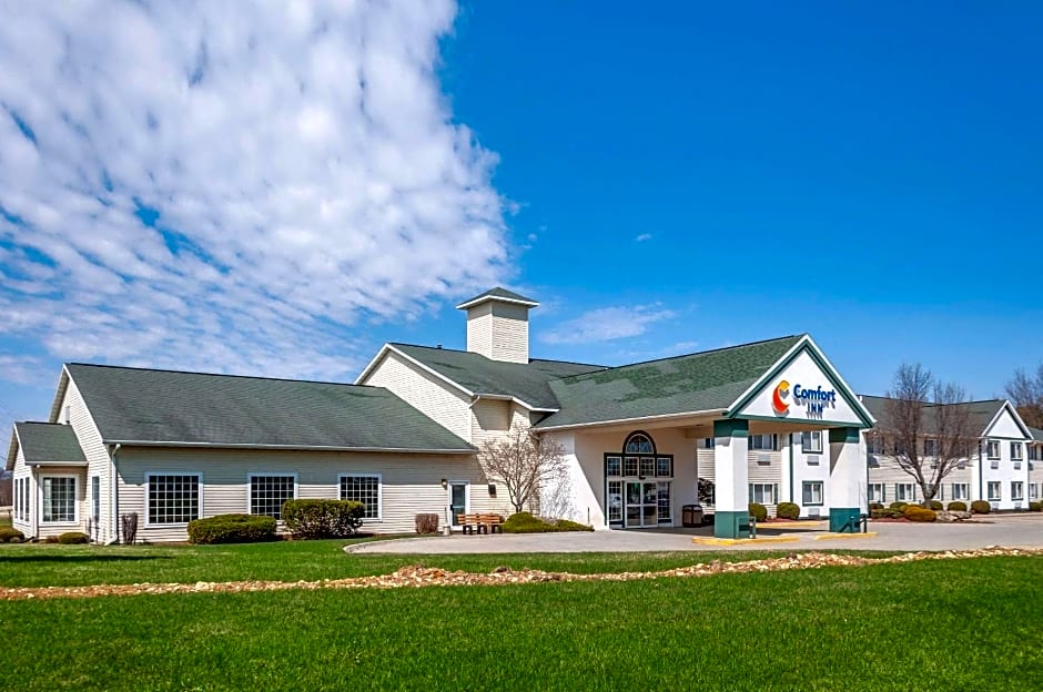 Comfort Inn Dyersville Near the Field of Dreams