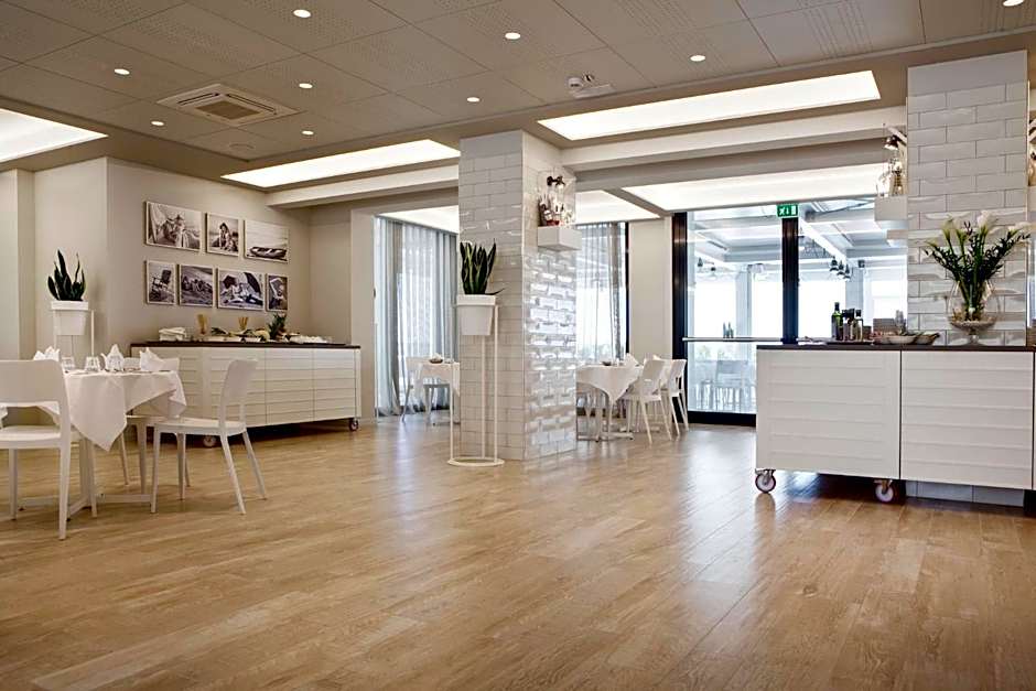 Nautilus Family Hotel