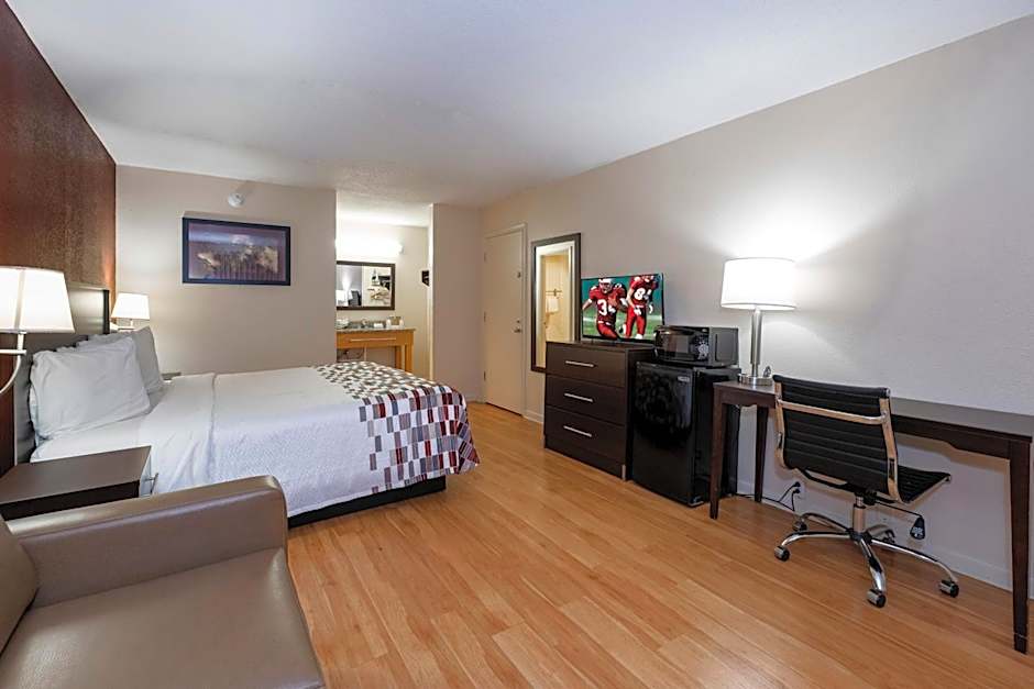 Red Roof Inn Knoxville North - Merchants Drive