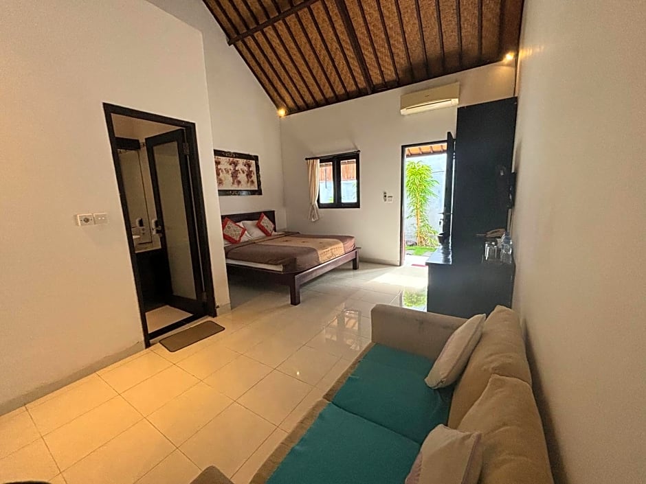 Tanjung Lima Hotel Legian