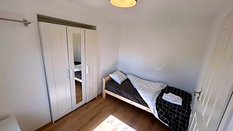 Helfant Luxembourg Standard Single Room 1