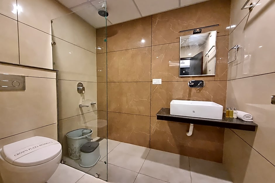 Crown Plaza Residency Srinagar