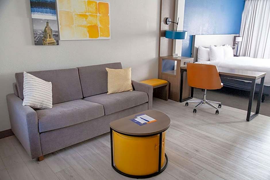 Comfort Suites Baton Rouge South I-10