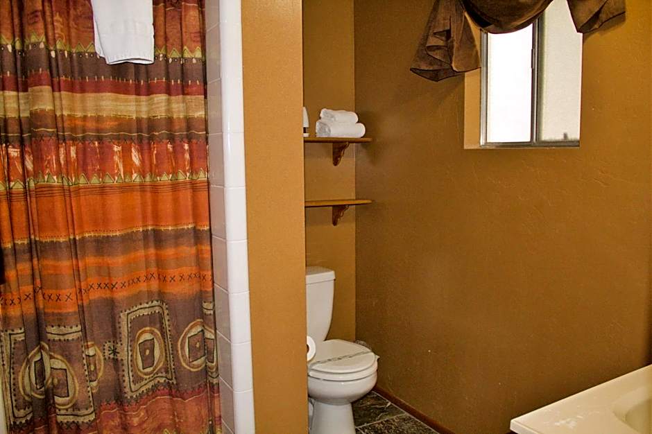 Goldmine Lodge