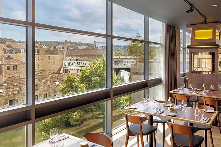 DoubleTree by Hilton Bath