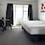 Devonwood Motel