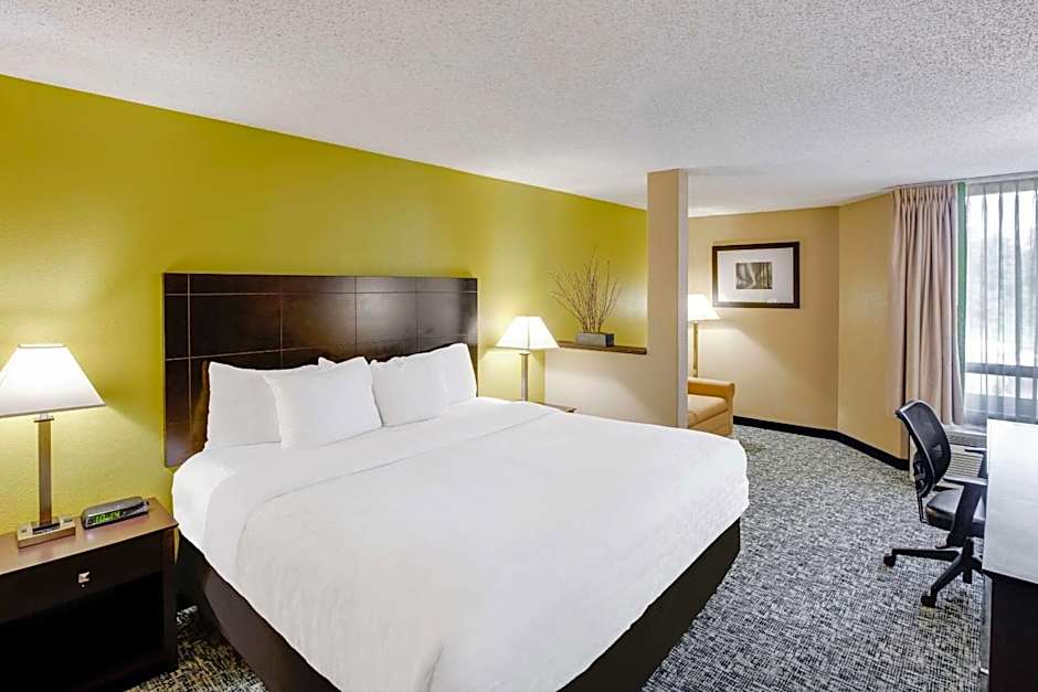 Clarion Inn Asheville Airport