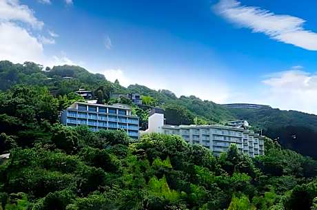 Wisterian Life Club Usami