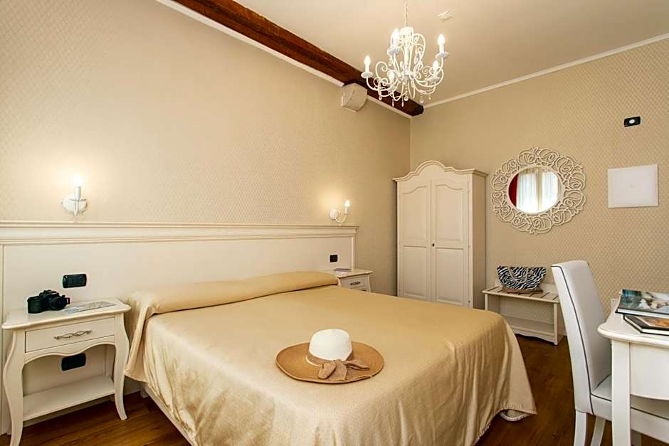 Charming Palace Santa Fosca