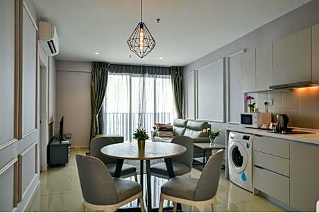Q Suite I-city