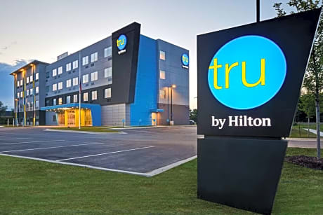 Tru by Hilton Auburn