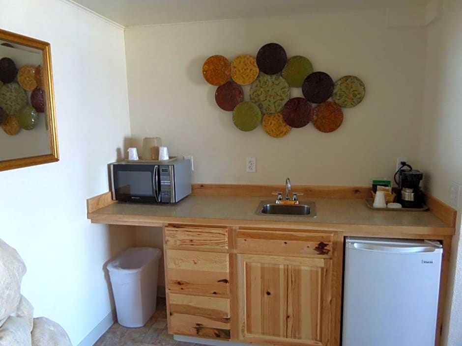 Americas Best Value Inn Polson