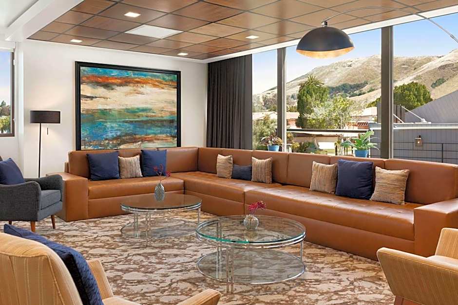 La Quinta Inn & Suites by Wyndham San Luis Obispo Downtown