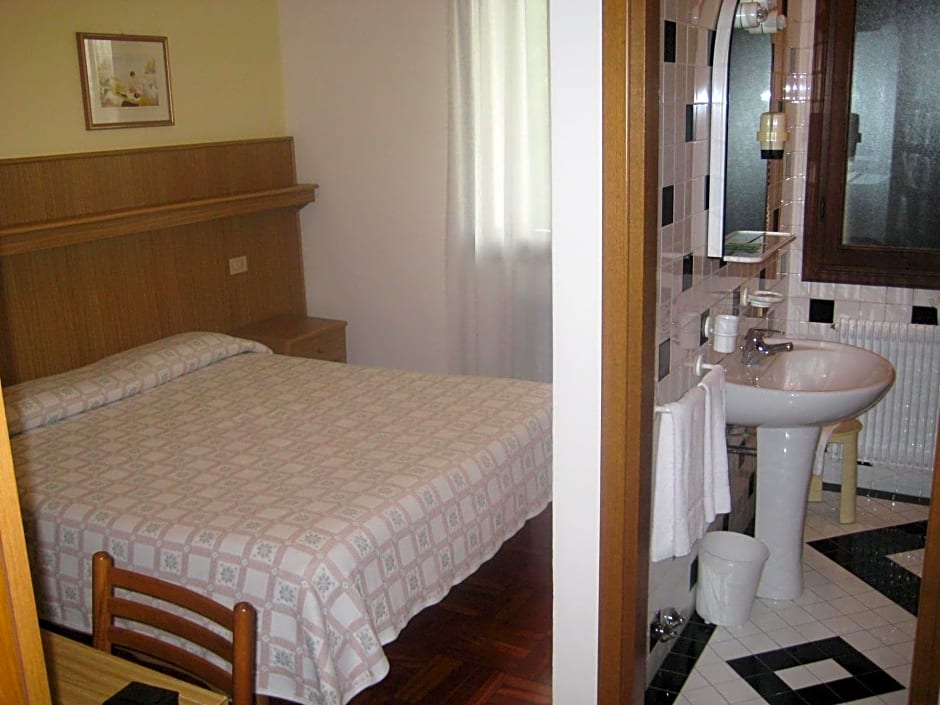 Hotel Ristorante Dotto
