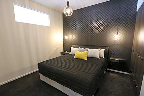 Premium One-Bedroom Apartment