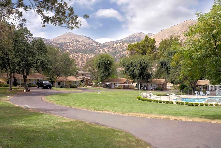 Lazy J Ranch Americas Best Value Inn