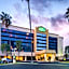 La Quinta Inn & Suites by Wyndham Buena Park