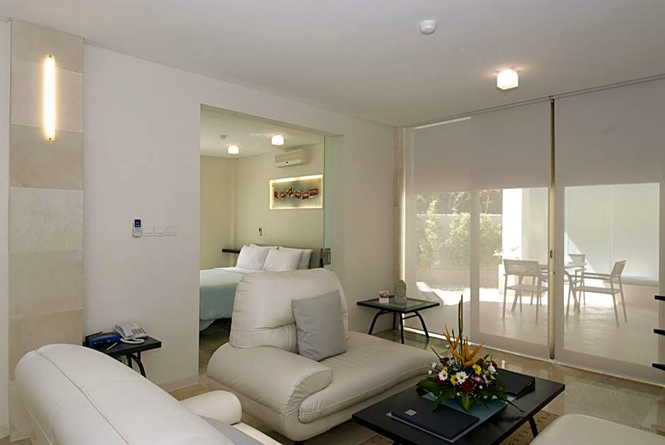 Furamaxclusive Ocean Beach Hotel Seminyak