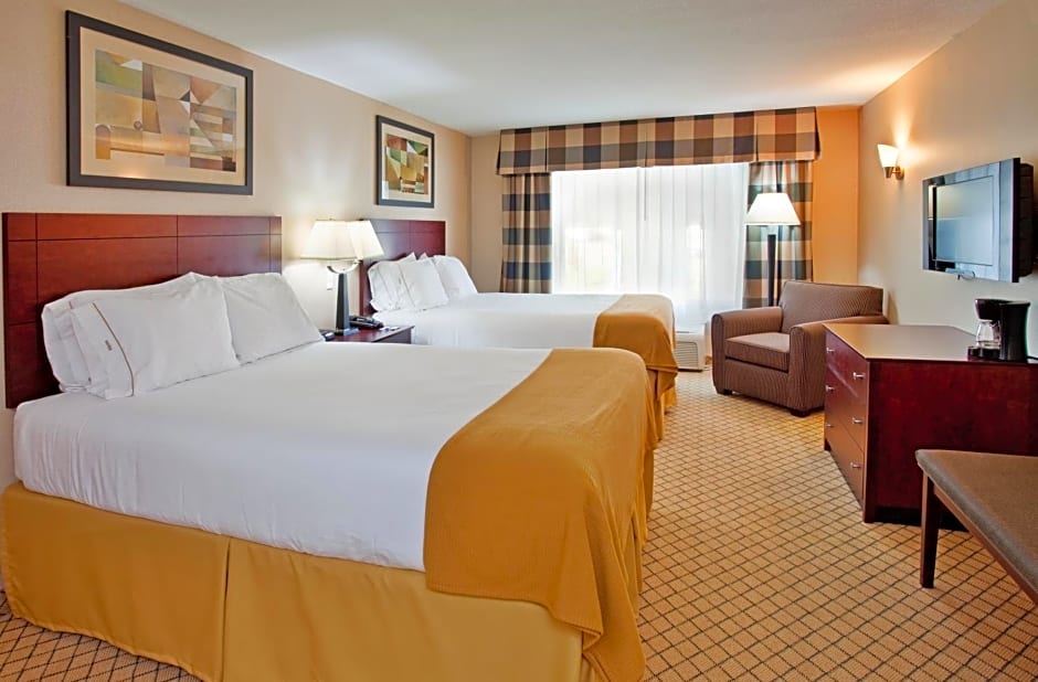 Holiday Inn Express Hotel & Suites Wichita Airport, an IHG Hotel