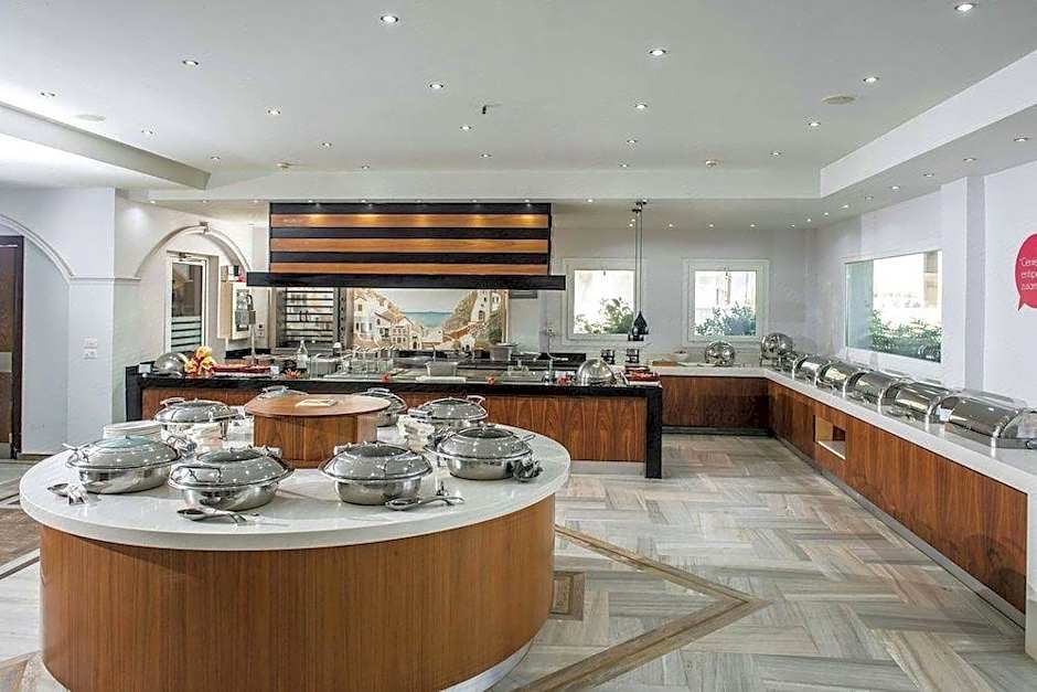 Lavris Hotels