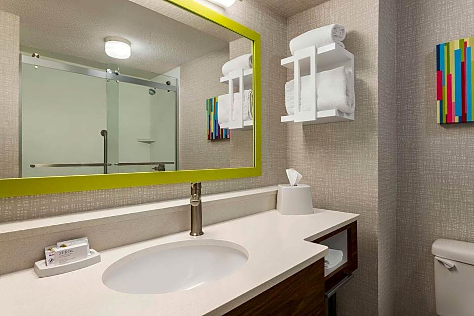 Hampton Inn By Hilton & Suites Springfield