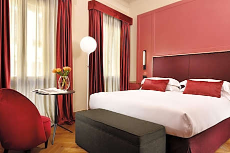 Classic Double or Twin Room