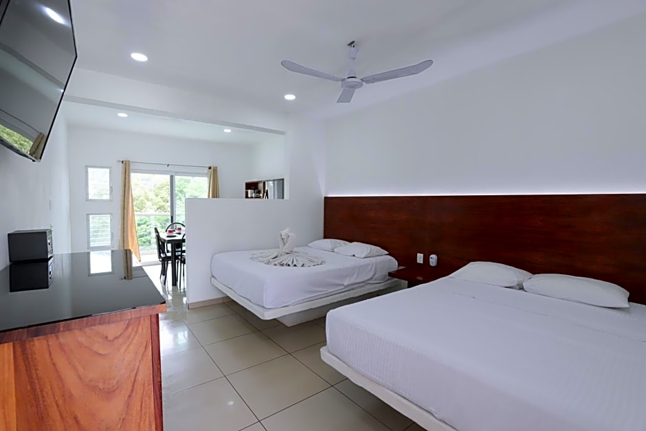 Hotel Rega Suites Guayabitos - Family & Kitchen