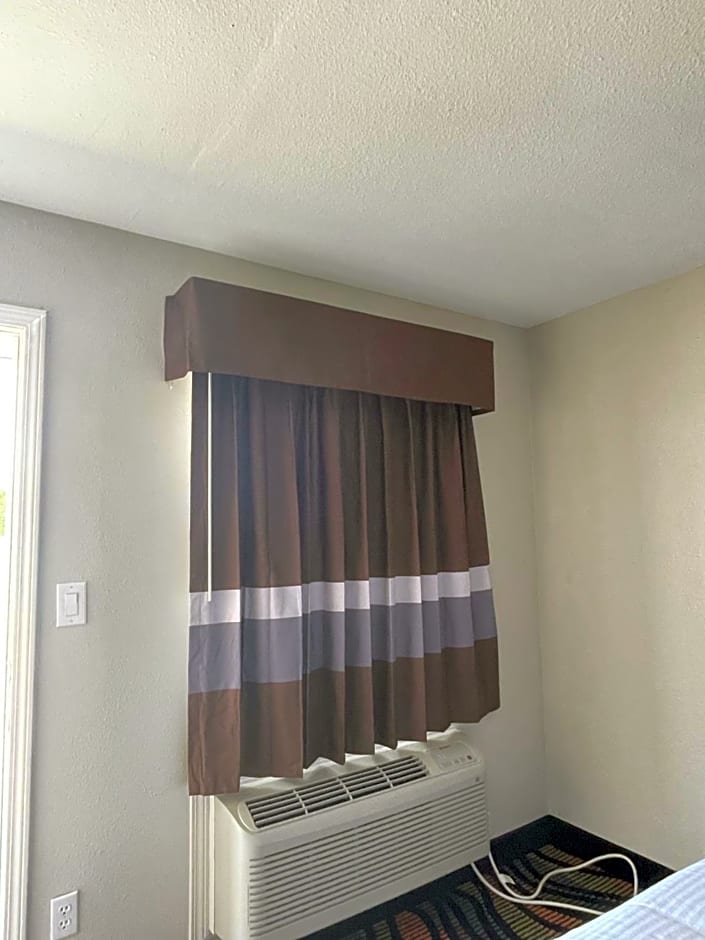 Americas Best Value Inn Muskogee