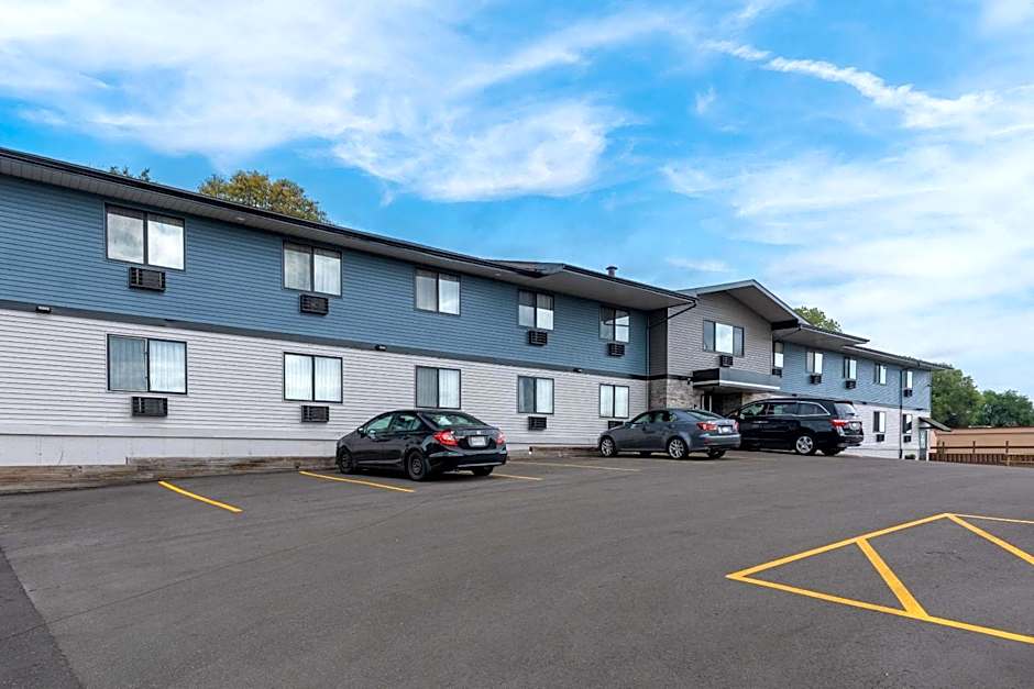 Econo Lodge Madison East