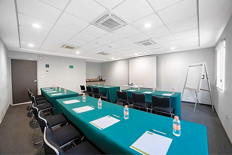 City Express Junior by Marriott Ciudad Del Carmen Aeropuerto