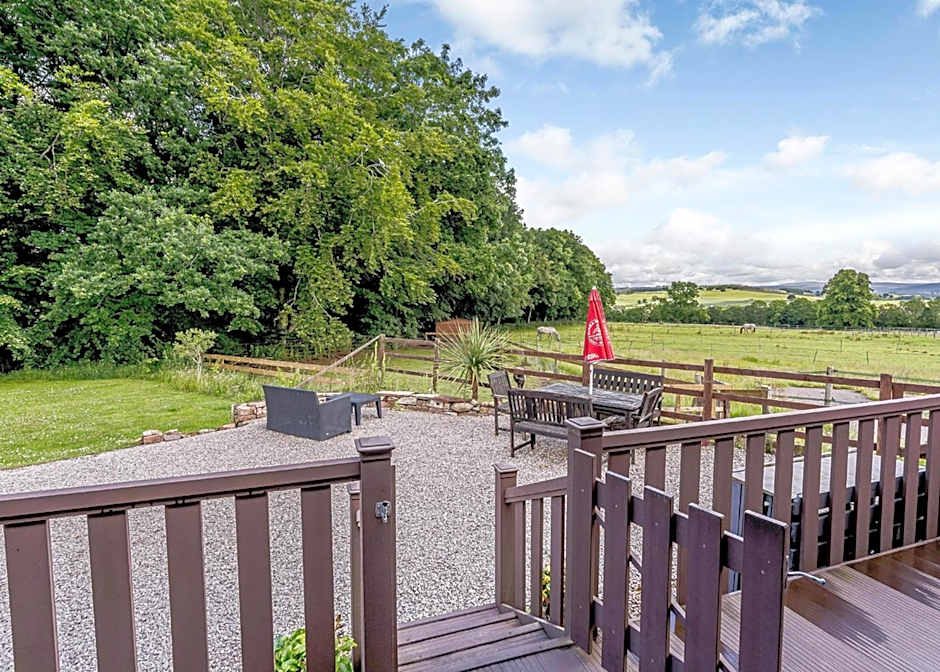 Calthwaite Hall Lodges