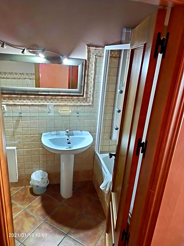 Hotel Rural Real de Laroles Nevada bike and treeking