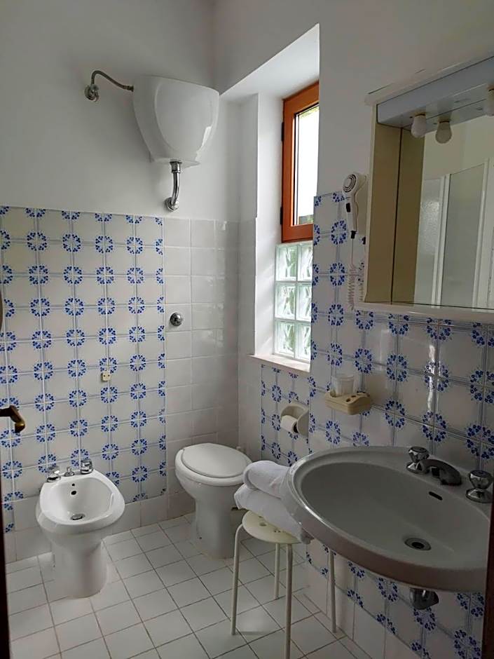 Hotel Pineta Ristorante country house in Fabriano