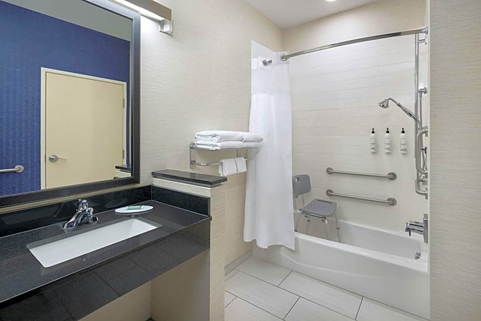 Fairfield Inn & Suites by Marriott Bowling Green
