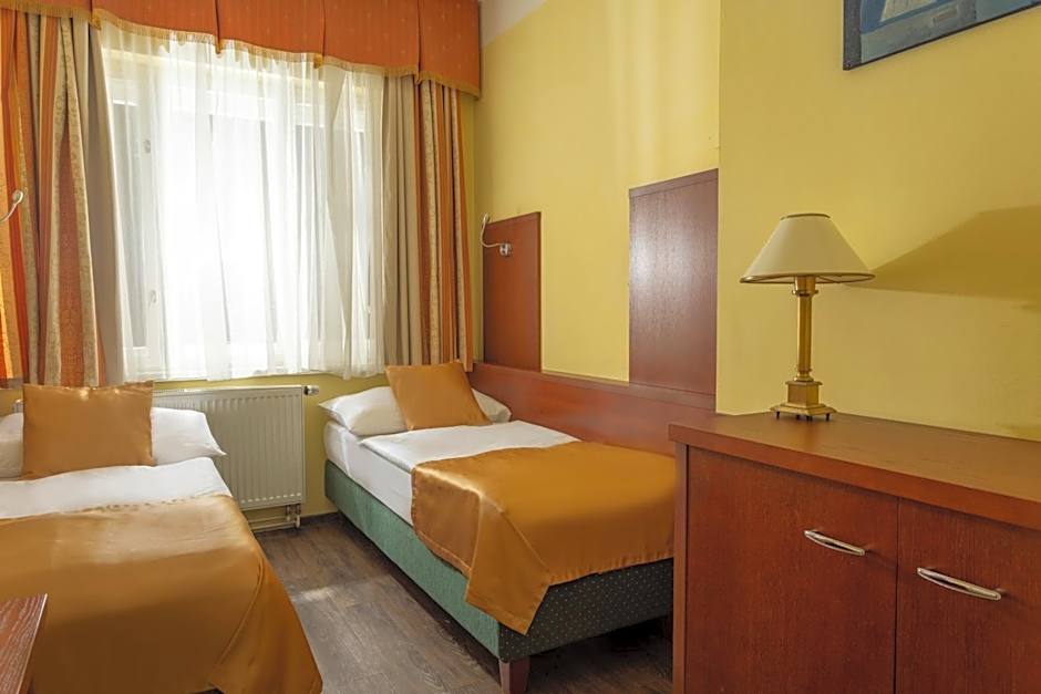Hotel William