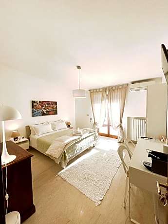 Double Room with Shared Bathroom