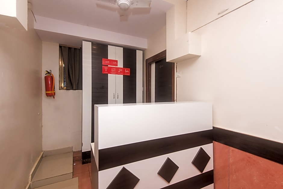 OYO 22039 Hotel Bkc Grand