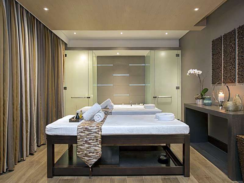 Makati Diamond Residences