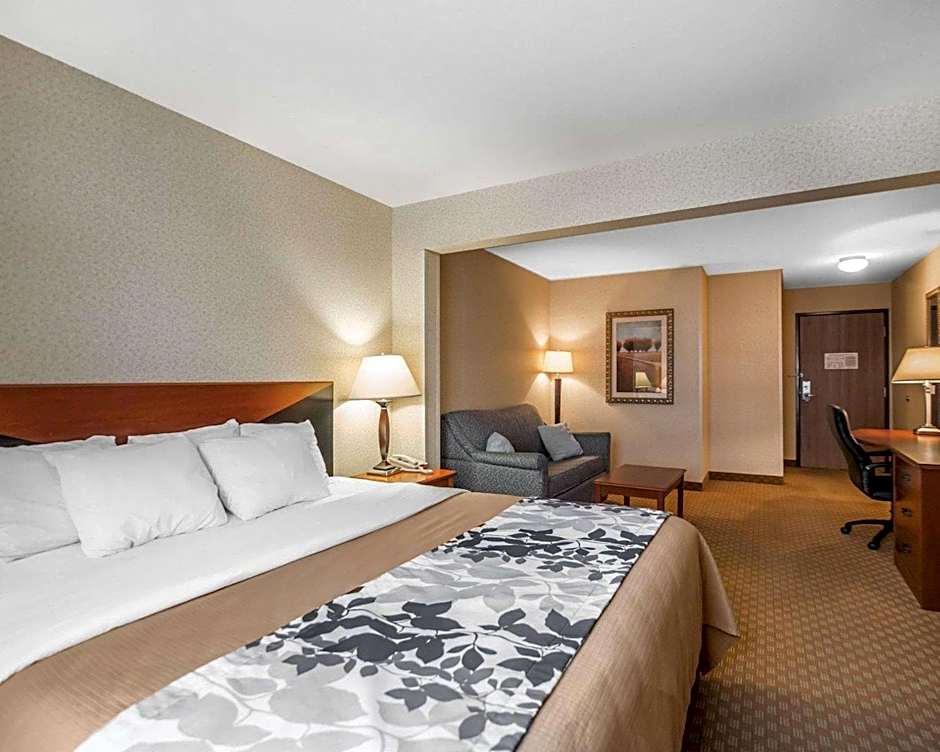 Rodeway Inn & Suites Salina South
