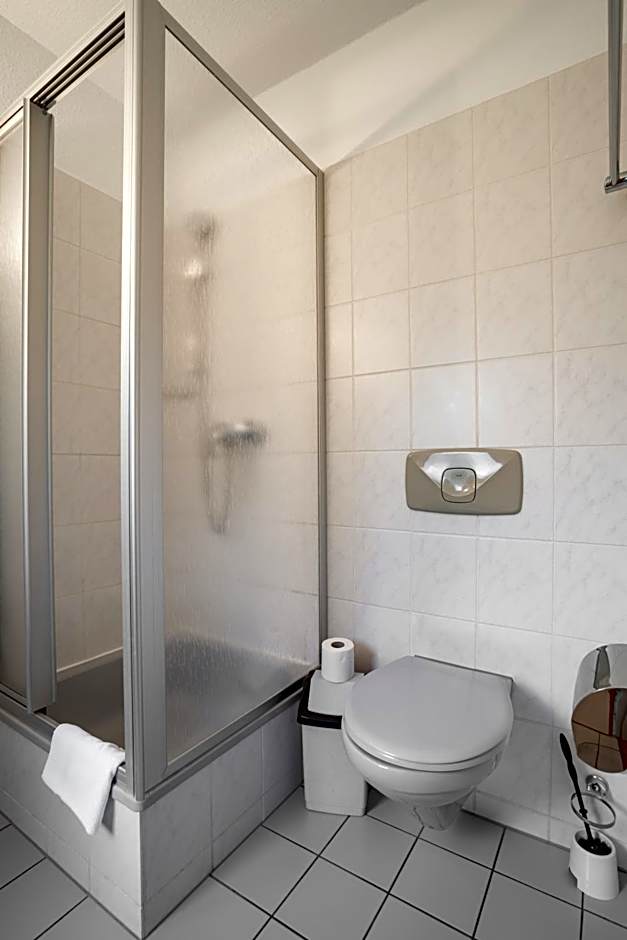 Waldhotel Schöneiche -Self Check-In-