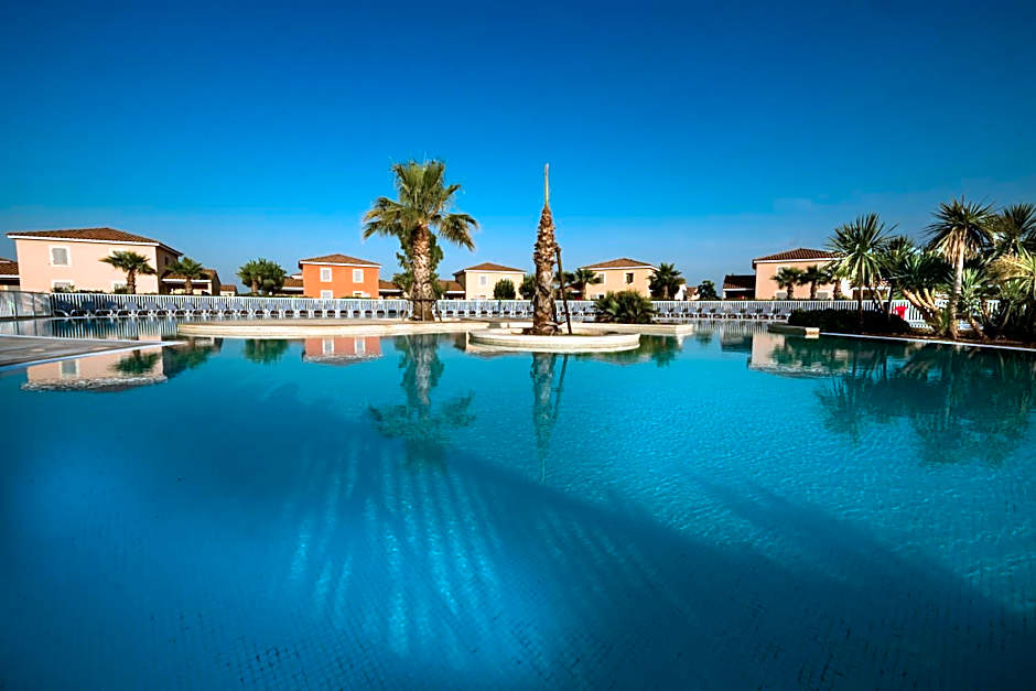 Le Domaine du Golf*** by Ateya Vacances