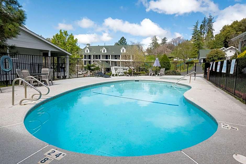 Quality Inn Yosemite Valley Gateway